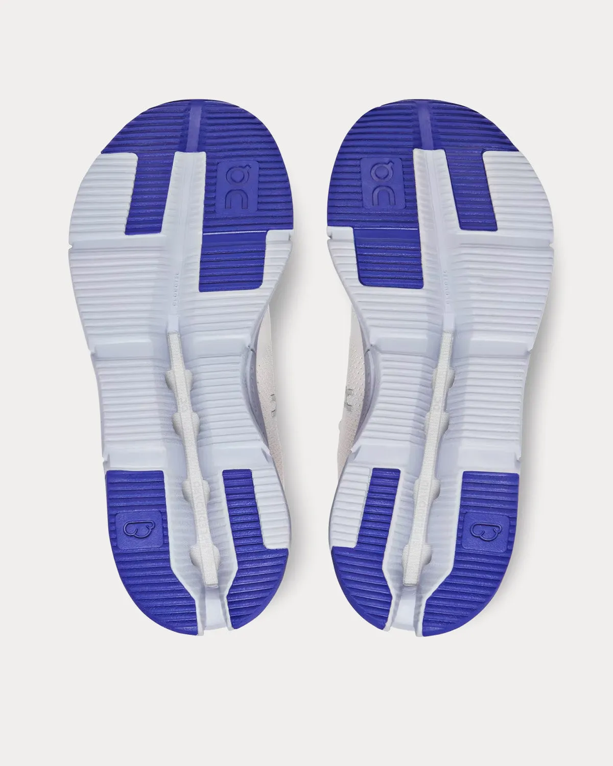 Cloudnova Undyed-White / Heather Running Shoes